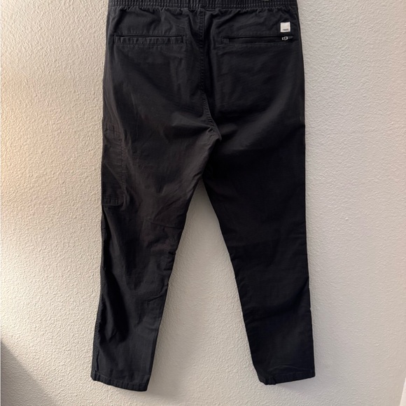 Vuori Ripstop Pants - Picture 5 of 6